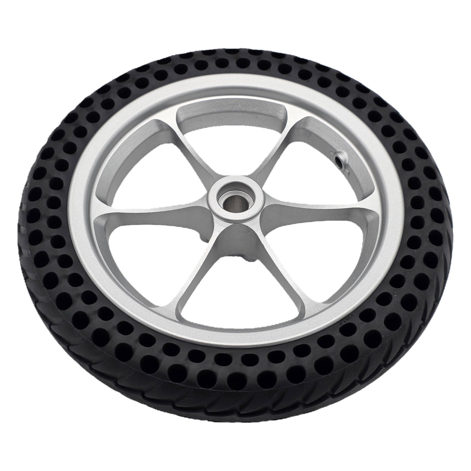 Front view of the replacement 11.25 inch black rear drive wheel assembly for Pride Jazzy Passport power chair with silver spoke rim
